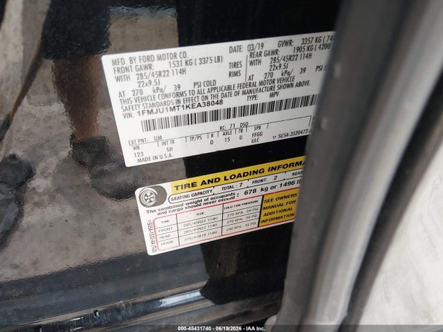 1FMJU1MT1KEA38048 Ford Expedition Platinum