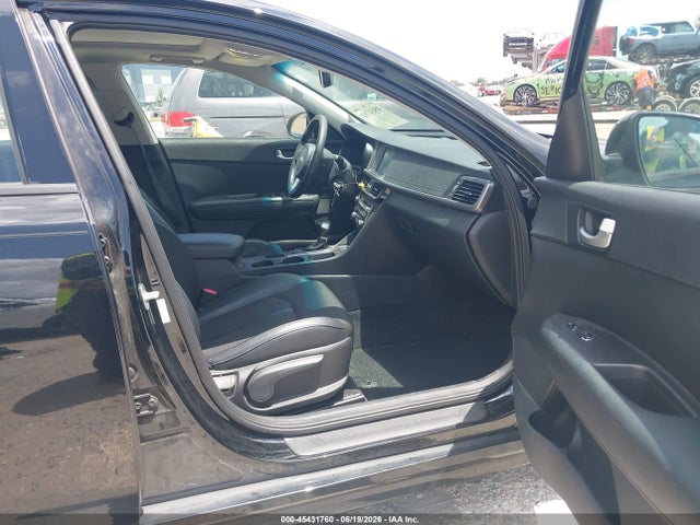 Auction sale of the 2018 Kia Optima S, vin: 5XXGT4L35JG188081, lot number: 45431760