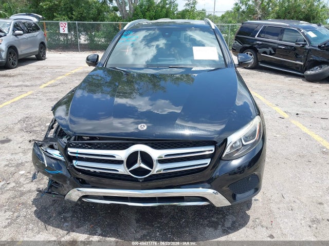 Продаж на аукціоні авто 2018 Mercedes-benz Glc 300, vin: WDC0G4JB7JV077224, номер лоту: 45431776