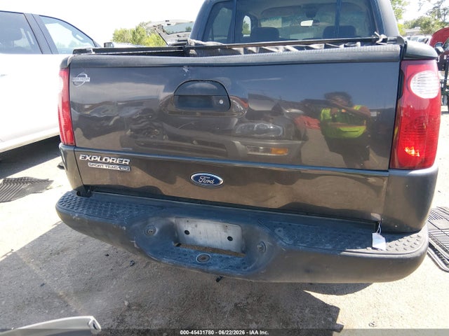 45431780 :رقم المزاد ، 1FMDU77K55UA52418 vin ، 2005 Ford Explorer Sport Trac Adrenalin/xls/xlt مزاد بيع