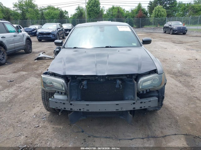 Продаж на аукціоні авто 2018 Chrysler 300 Limited, vin: 2C3CCAEG2JH149012, номер лоту: 45431788