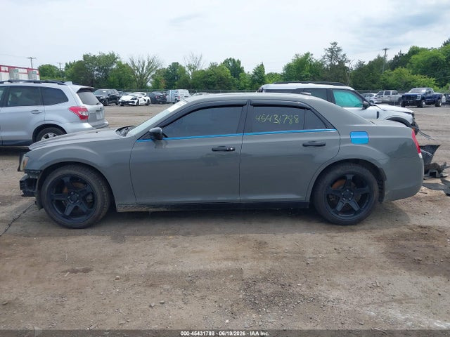 Продаж на аукціоні авто 2018 Chrysler 300 Limited, vin: 2C3CCAEG2JH149012, номер лоту: 45431788