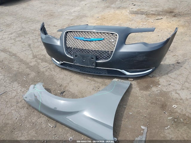 Продаж на аукціоні авто 2018 Chrysler 300 Limited, vin: 2C3CCAEG2JH149012, номер лоту: 45431788