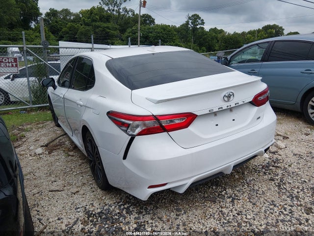 45431793 :رقم المزاد ، 4T1G11AK9LU360331 vin ، 2020 Toyota Camry Se مزاد بيع