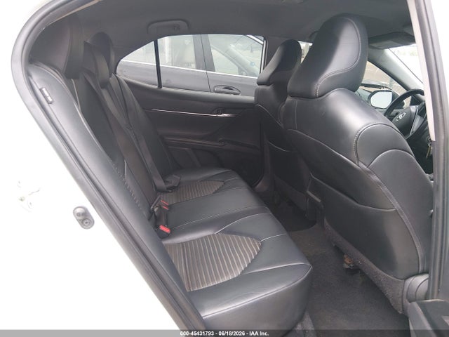 45431793 :رقم المزاد ، 4T1G11AK9LU360331 vin ، 2020 Toyota Camry Se مزاد بيع