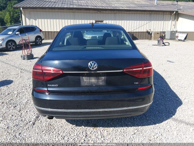 Продажа на аукционе авто 2017 Volkswagen Passat 1.8t S, vin: 1VWAT7A33HC016407, номер лота: 45431804