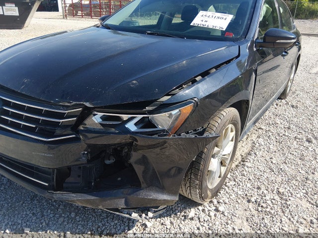 Продажа на аукционе авто 2017 Volkswagen Passat 1.8t S, vin: 1VWAT7A33HC016407, номер лота: 45431804