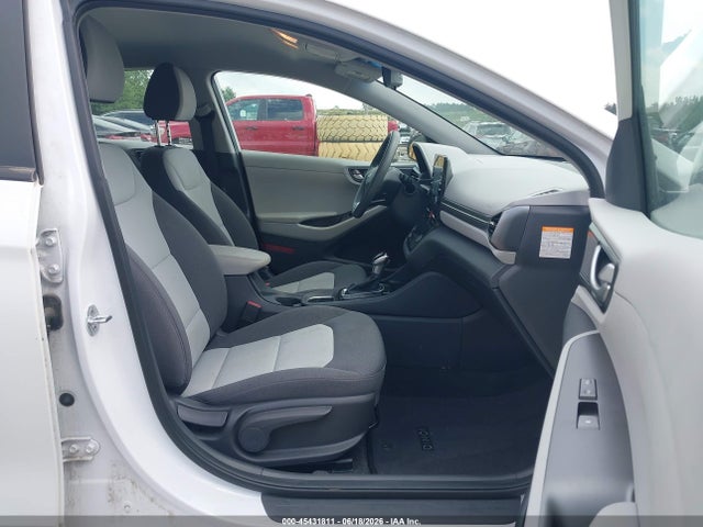 Auction sale of the 2020 Hyundai Ioniq Hybrid Blue, vin: KMHC65LC4LU220085, lot number: 45431811