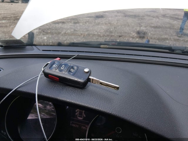 45431818 :رقم المزاد ، 1VWAA7A31JC027093 vin ، 2018 Volkswagen Passat 2.0t R-line/2.0t S مزاد بيع