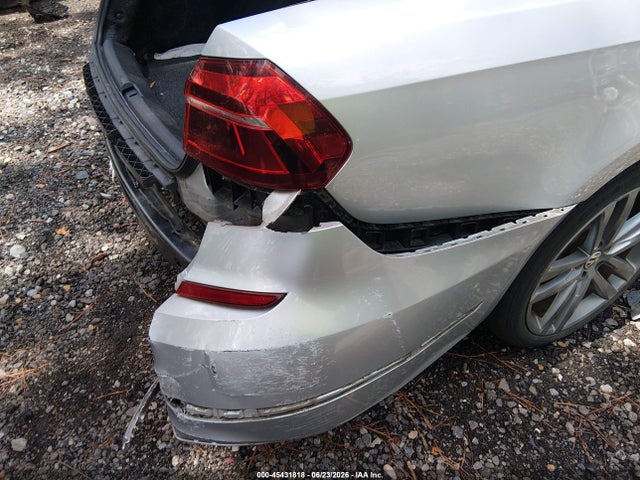 45431818 :رقم المزاد ، 1VWAA7A31JC027093 vin ، 2018 Volkswagen Passat 2.0t R-line/2.0t S مزاد بيع