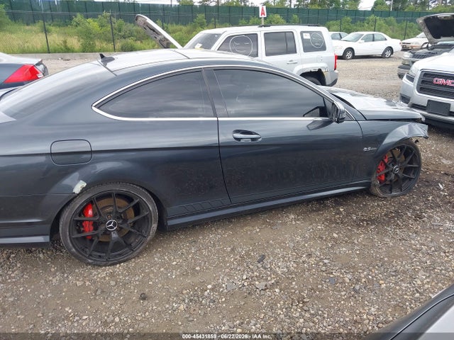 45431859 :رقم المزاد ، WDDGJ7HB7EG171276 vin ، 2014 Mercedes-benz C 63 Amg مزاد بيع