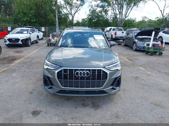 45431905 :رقم المزاد ، WA1DECF34S1035301 vin ، 2025 Audi Q3 Premium 45 Tfsi S Line Quattro Tiptronic مزاد بيع
