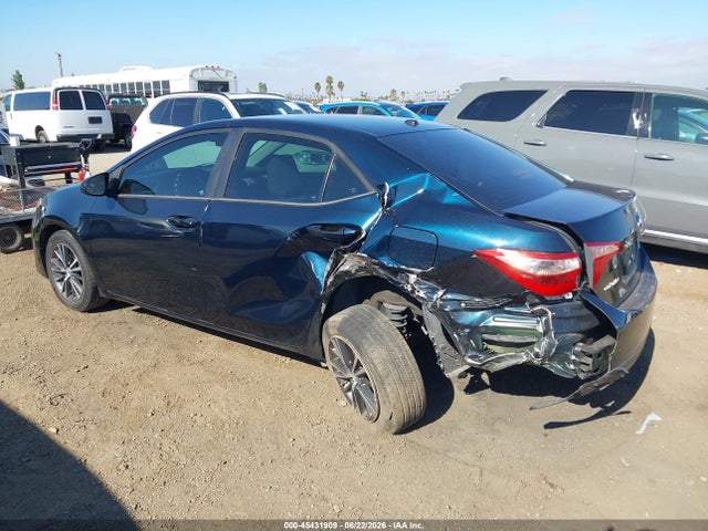 Toyota COROLLA LE 2017 5YFBURHE3HP569038 Image 3