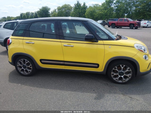 ZFBCFADH4EZ023594 Fiat 500L TREKKING