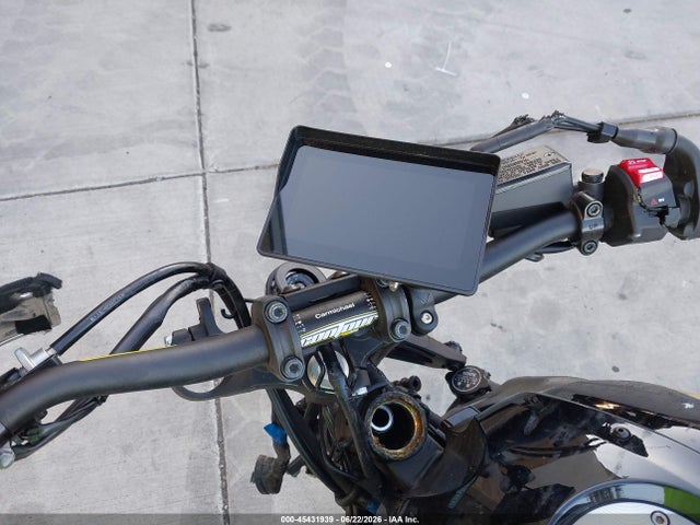 Yamaha Mtm690 2024 JYARM42Y5RA001153 Image 7
