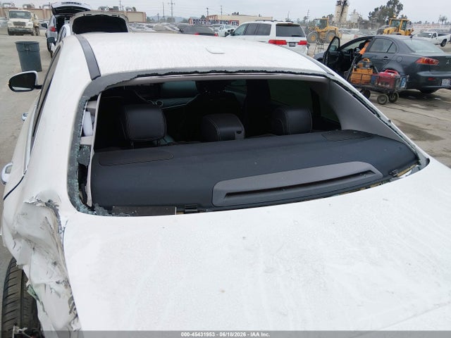 Mercedes-Benz E 300 2018 WDDZF4JB5JA395159 Image 16