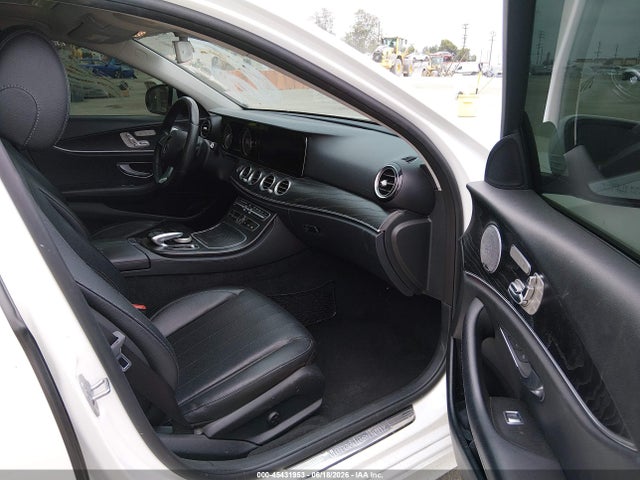 Mercedes-Benz E 300 2018 WDDZF4JB5JA395159 Image 5