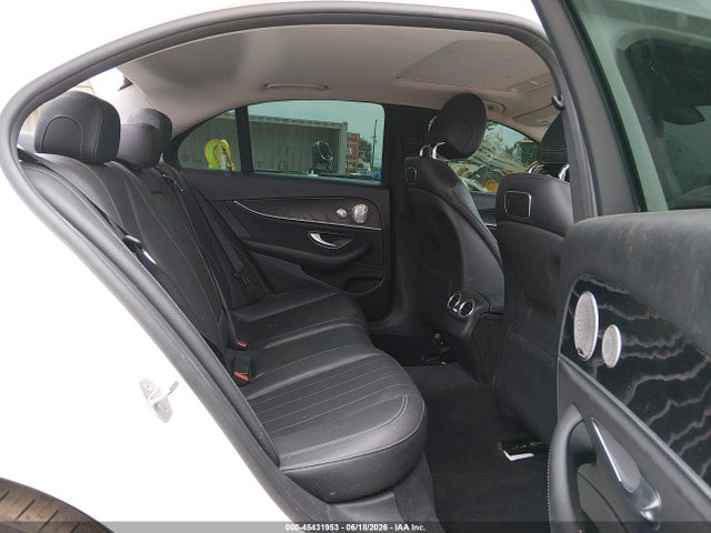 Mercedes-Benz E 300 2018 WDDZF4JB5JA395159 Image 8