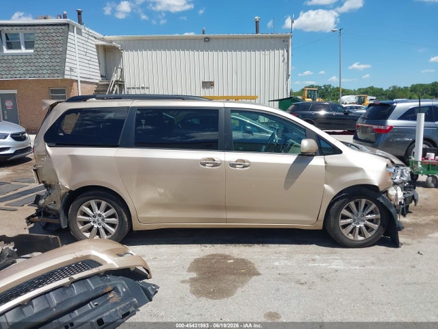 Auction sale of the 2011 Toyota Sienna Limited V6, vin: 5TDYK3DC3BS009293, lot number: 45431983