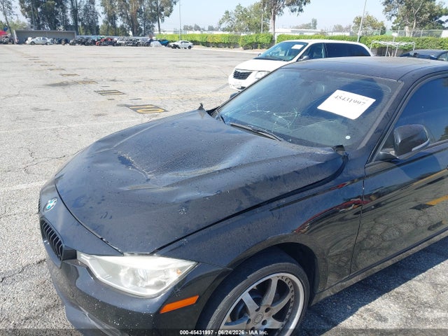 WBA3A9G55ENS64354 BMW 335i