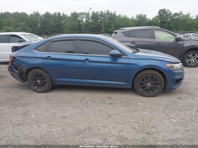 Продажа на аукционе авто 2019 Volkswagen Jetta 1.4t S, vin: 3VWN57BUXKM027574, номер лота: 45432005