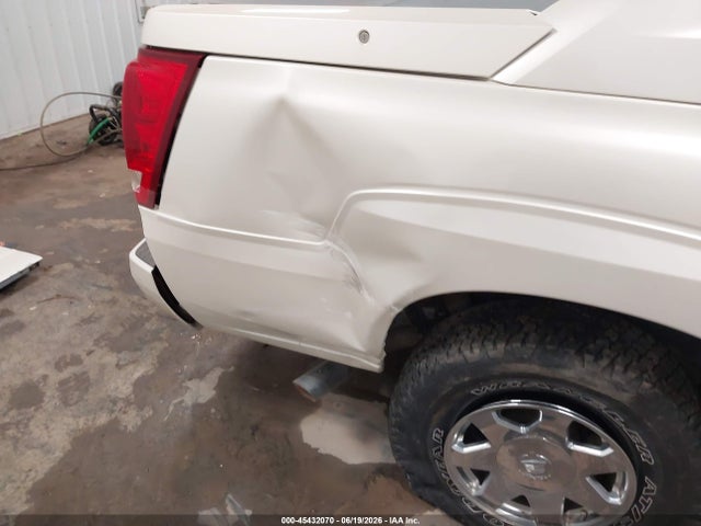 45432070 :رقم المزاد ، 3GYEK62N15G145055 vin ، 2005 Cadillac Escalade Ext Standard مزاد بيع