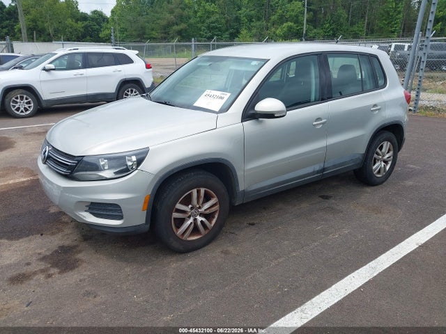 Auction sale of the 2013 Volkswagen Tiguan S, vin: WVGBV3AX5DW581839, lot number: 45432100