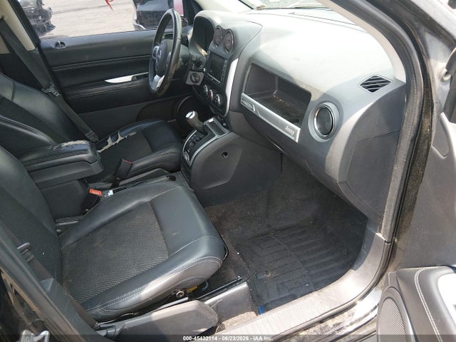 Jeep Compass Latitude 2014 1C4NJDEB6ED698103 Image 5