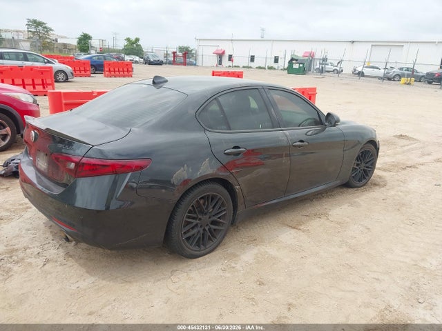 Продаж на аукціоні авто 2017 Alfa Romeo Giulia Rwd, vin: ZARFAEBN6H7546128, номер лоту: 45432131