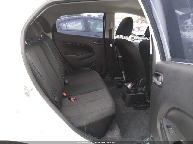 JM1DE1KZ3E0178853 Mazda Mazda2 Sport