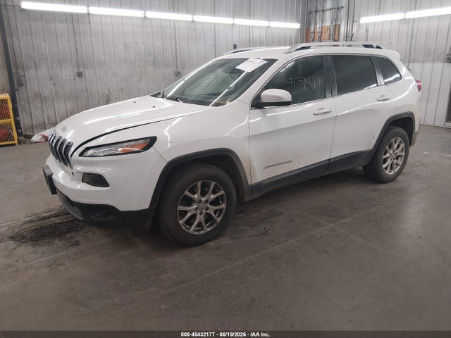 Продаж на аукціоні авто 2015 Jeep Cherokee Latitude, vin: 1C4PJMCS4FW504783, номер лоту: 45432177