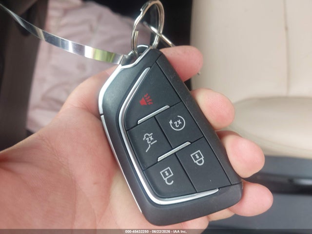 Продаж на аукціоні авто 2024 Cadillac Xt4 Fwd Luxury, vin: 1GYAZAR46RF115373, номер лоту: 45432250