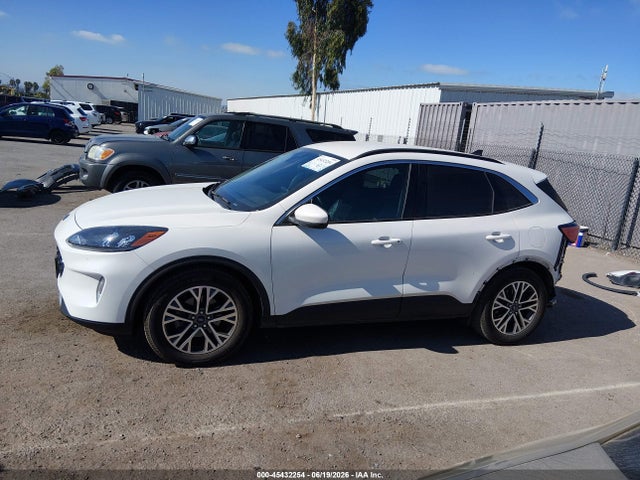 45432254 :رقم المزاد ، 1FMCU0H65LUB02607 vin ، 2020 Ford Escape Sel مزاد بيع