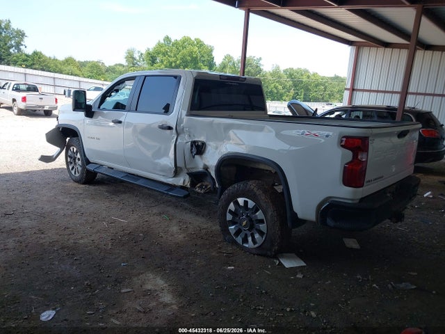 1GC4YME73NF104025 Chevrolet Silverado 2500hd 4wd Standard Bed Custom