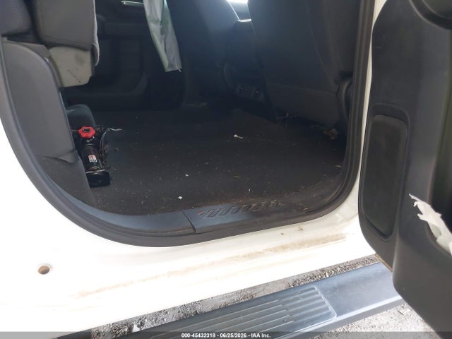 1GC4YME73NF104025 Chevrolet Silverado 2500hd 4wd Standard Bed Custom