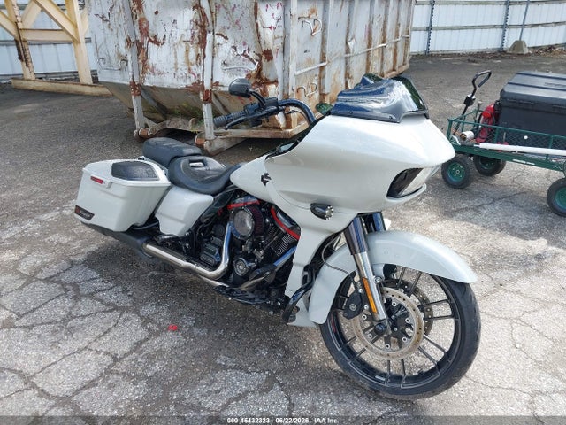 Harley-Davidson FLTRXSE 2020 1HD1TCL1XLB957826 Image 1