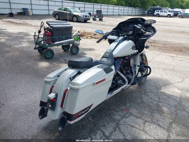 Harley-Davidson FLTRXSE 2020 1HD1TCL1XLB957826 Image 4