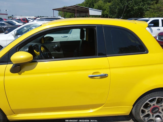 45432347 :رقم المزاد ، 3C3CFFBR8FT562304 vin ، 2015 Fiat 500 Sport مزاد بيع