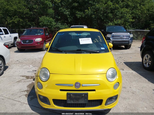 Продаж на аукціоні авто 2015 Fiat 500 Sport, vin: 3C3CFFBR8FT562304, номер лоту: 45432347