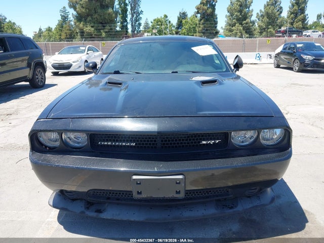 2C3CDYDJ5EH143438 Dodge Challenger Srt8 Core