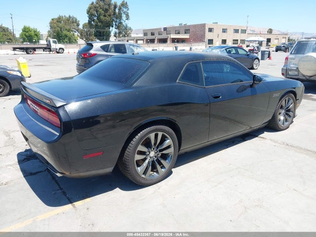 2C3CDYDJ5EH143438 Dodge Challenger Srt8 Core