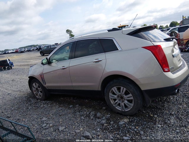 45432388 :رقم المزاد ، 3GYFNBE31FS546313 vin ، 2015 Cadillac Srx Luxury Collection مزاد بيع