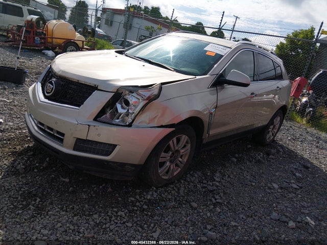 45432388 :رقم المزاد ، 3GYFNBE31FS546313 vin ، 2015 Cadillac Srx Luxury Collection مزاد بيع
