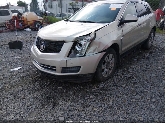 45432388 :رقم المزاد ، 3GYFNBE31FS546313 vin ، 2015 Cadillac Srx Luxury Collection مزاد بيع