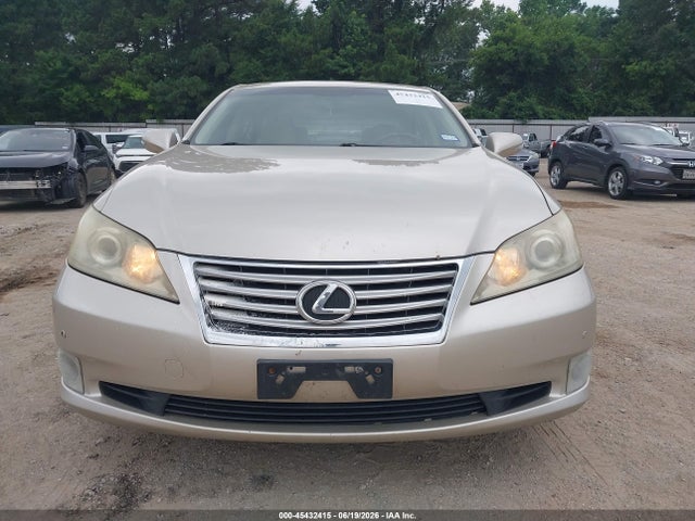 45432415 :رقم المزاد ، JTHBK1EG3B2423420 vin ، 2011 Lexus Es 350 مزاد بيع