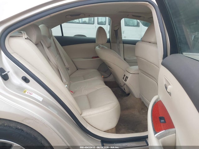 45432415 :رقم المزاد ، JTHBK1EG3B2423420 vin ، 2011 Lexus Es 350 مزاد بيع