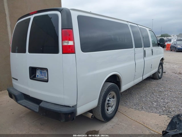 1GAZGNFP7L1256728 Chevrolet Express Passenger Rwd 3500 Extended Wheelbase Ls