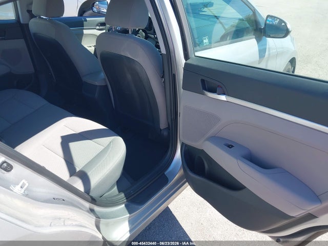 Hyundai ELANTRA SE 2020 5NPD74LF0LH616891 Image 8