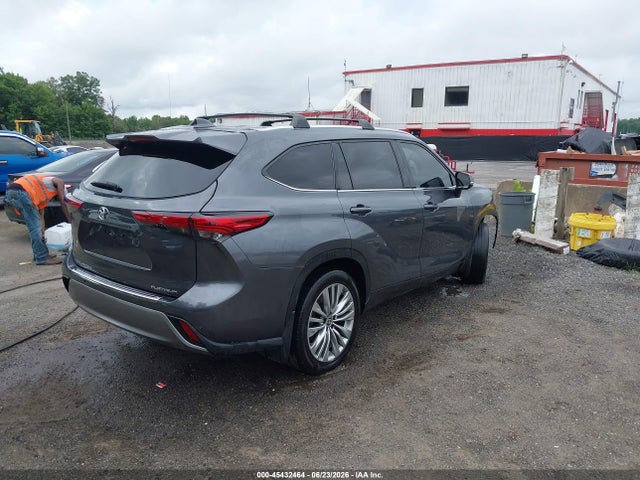45432464 :رقم المزاد ، 5TDKDRAH9PS042440 vin ، 2023 Toyota Highlander Platinum مزاد بيع