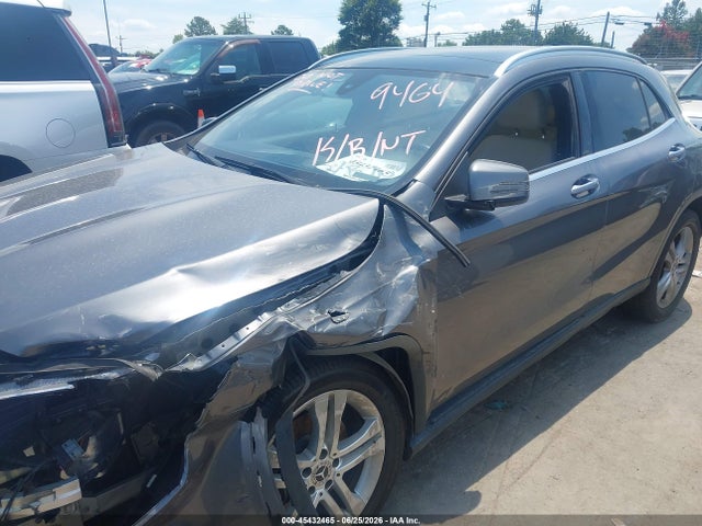 45432465 :رقم المزاد ، WDCTG4GB8KJ609464 vin ، 2019 Mercedes-benz Gla 250 4matic مزاد بيع